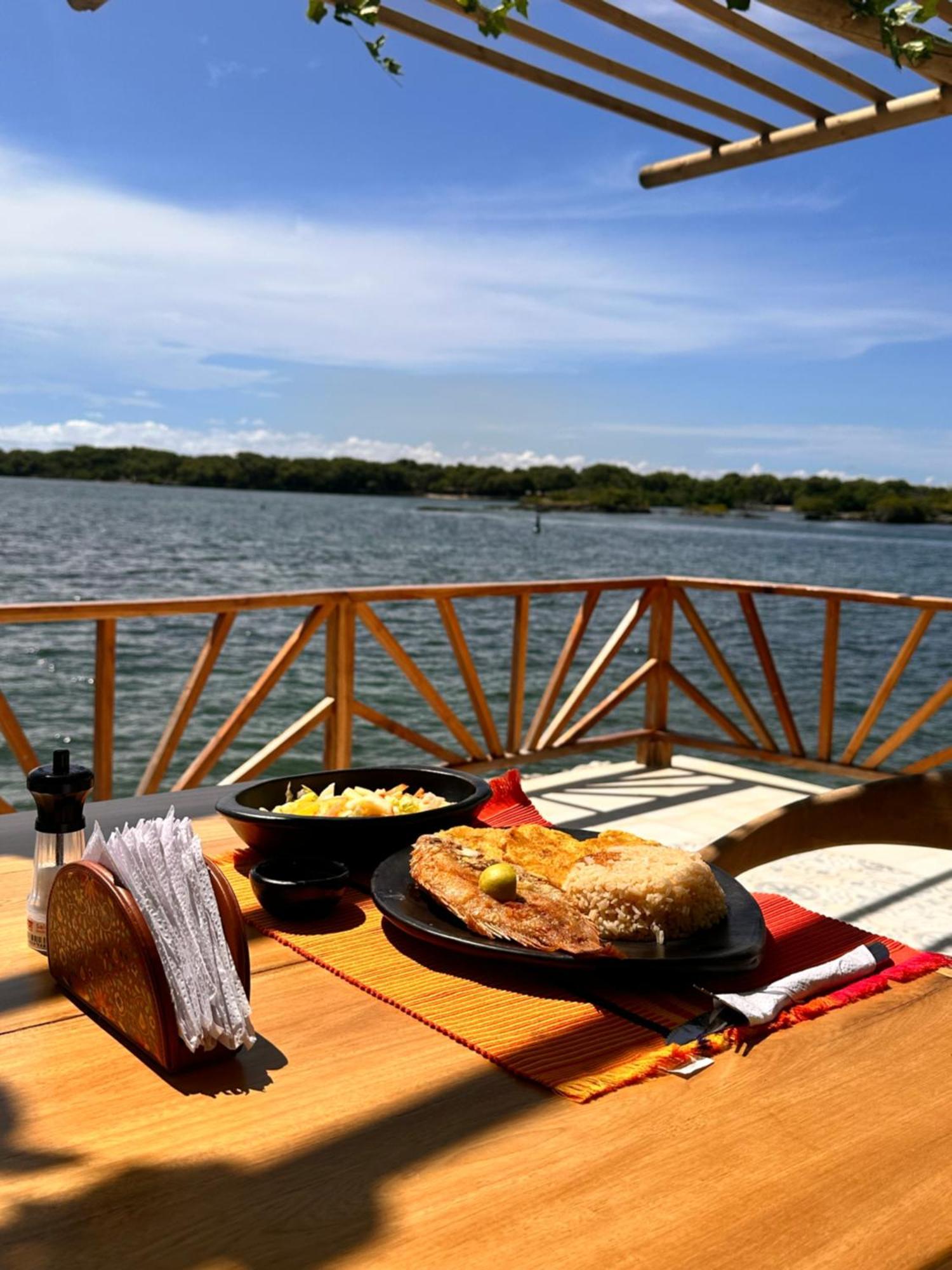 Orika Del Mar Hotel Исла-Гранде Экстерьер фото